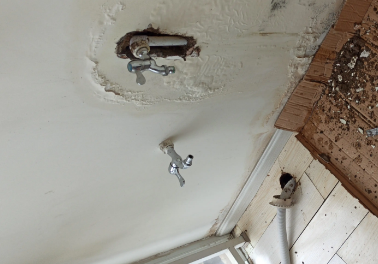 解放卫生间测漏水